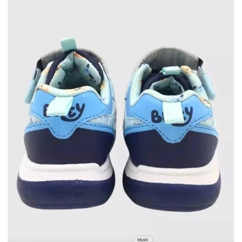 Toddler Boys Bluey Light-Up Sneakers Blue Size 12 New With Tags‎